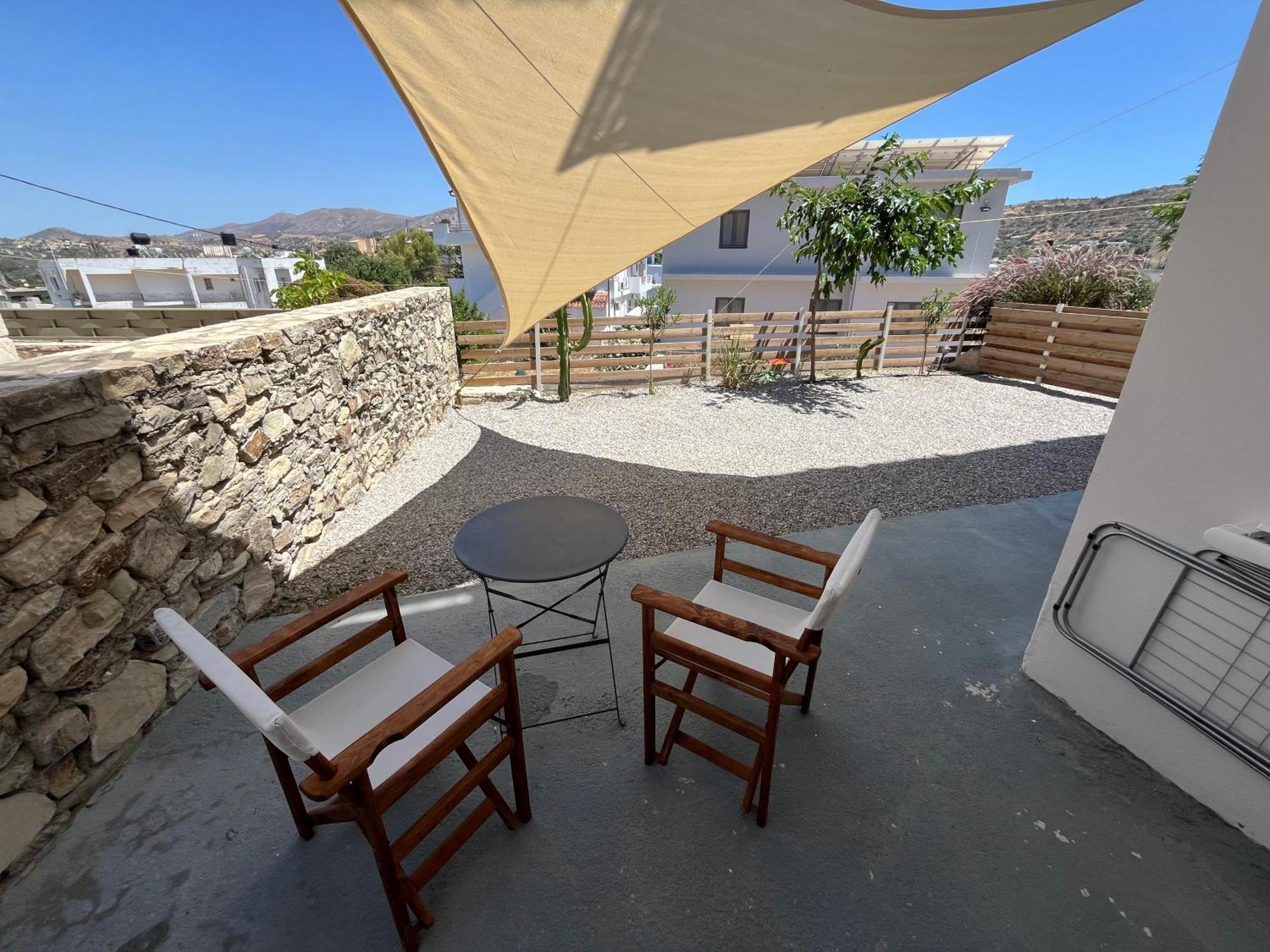 Ayeras 2 Apartment Пицидия Екстериор снимка